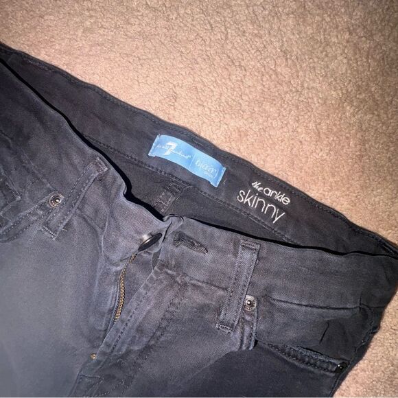 7 FOR ALL MANKIND The Ankle Skinny Black Distressed Jeans - Size 27 - Picture 3 of 4